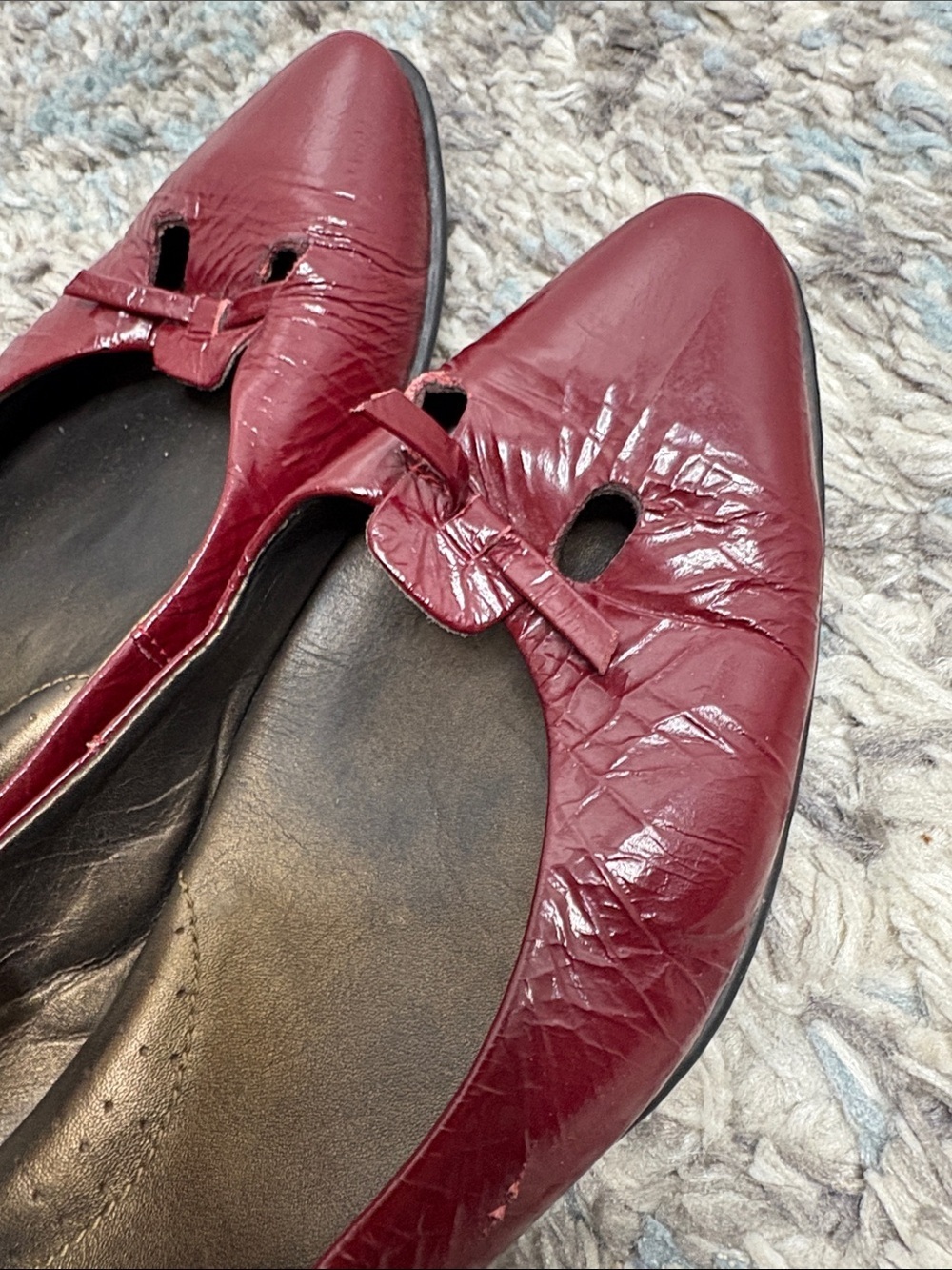 Born Shoes Womens 8.5 Glossy Patent Leather Pointed Toe Ballet Flats Bow - Picture 10 of 12